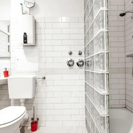 Kurfurstenstrasse Apartment *