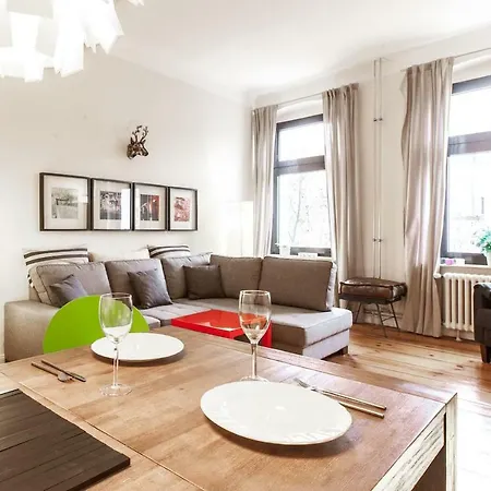 Kurfurstenstrasse Apartment